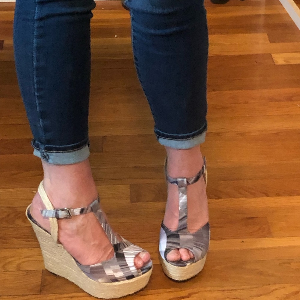 2/$20 Liliana Grey and White Espadrille Wedge